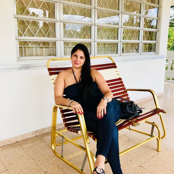 Meet your Posher, Marilyn - Picture 1 of 1